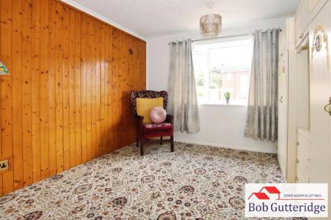 BEDROOM ONE (FRONT)