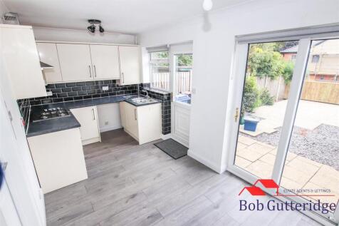 FITTED KITCHEN/DINER