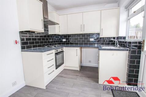 FITTED KITCHEN/DINER
