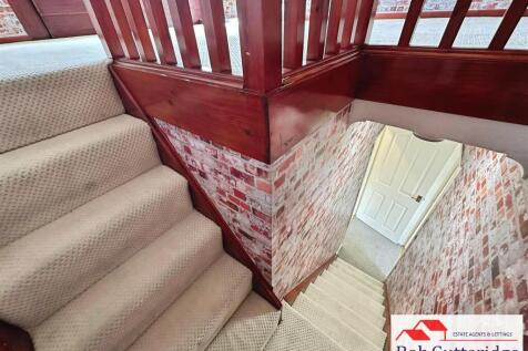 USABLE LOFT SPACE
