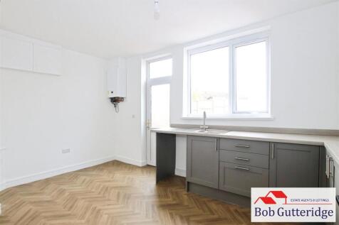 NEW FITTED KITCHEN / DINING ROOM