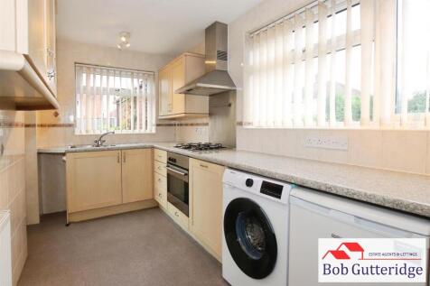 FITTED KITCHEN