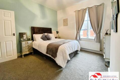 BEDROOM ONE (FRONT)