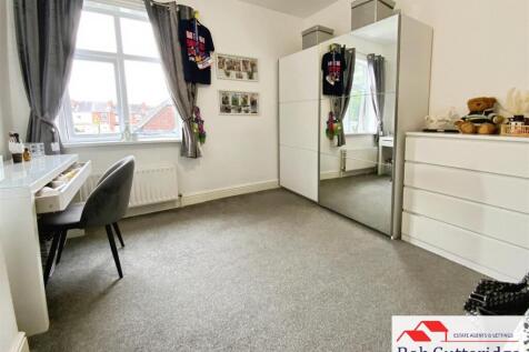 BEDROOM TWO (REAR)