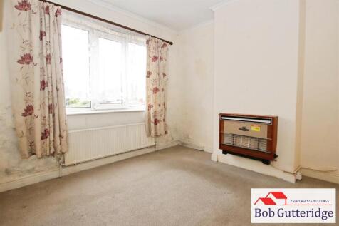 BEDROOM TWO (FRONT)