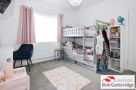 BEDROOM TWO (FRONT)