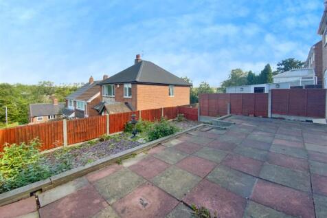REAR ENCLOSED GARDEN