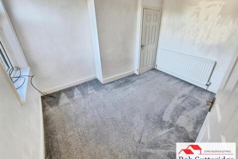BEDROOM TWO (REAR)