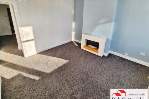 BAY FRONTED LOUNGE