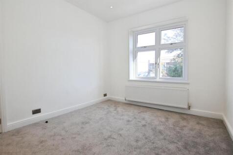 BEDROOM TWO (FRONT)
