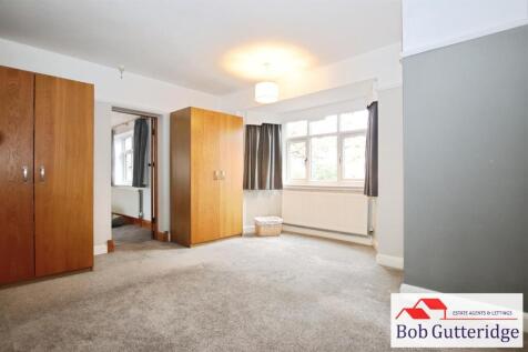 BEDROOM TWO (FRONT)
