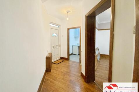 ENTRANCE LOBBY