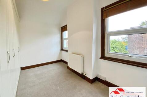BEDROOM THREE (REAR)