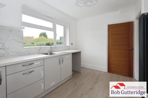 NEW FITTED KITCHEN / DINER