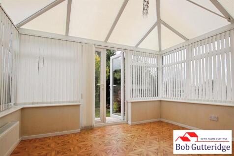 HALF BRICK &amp; UPVC DOUBLE GLAZED CONSERVATORY