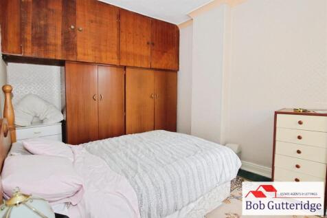 BEDROOM TWO (REAR)