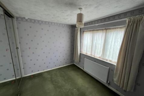Bedroom One.jpg
