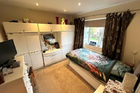 Bedroom.jpg