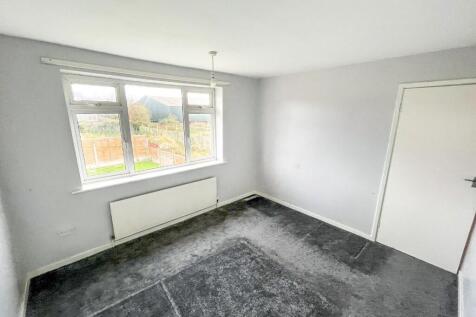 Bedroom One.jpg