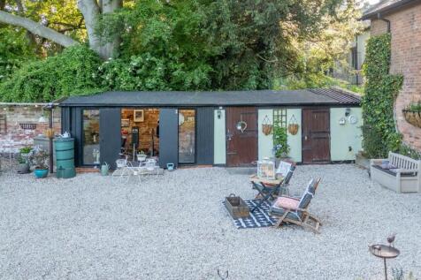 The Stables-4.jpg