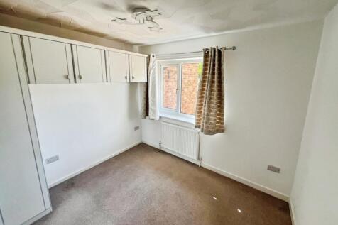 pbox-bedroom-321554.jpg