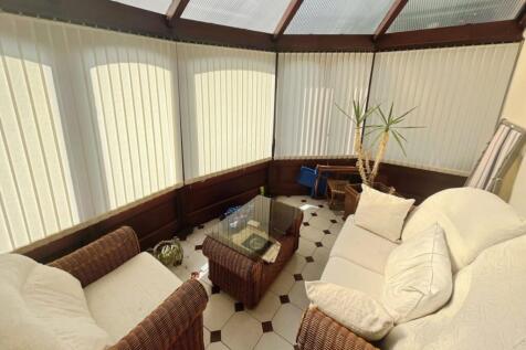 pbox-living_room-322841.jpg