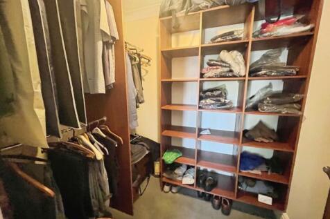 pbox-bedroom-322841.jpg