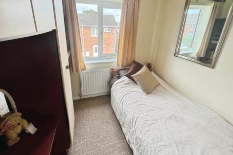 pbox-bedroom-333062.jpg