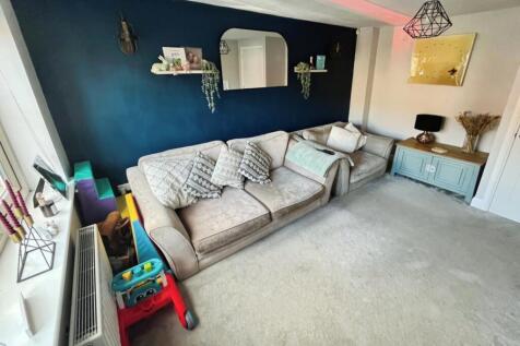 pbox-living_room-335893.jpg