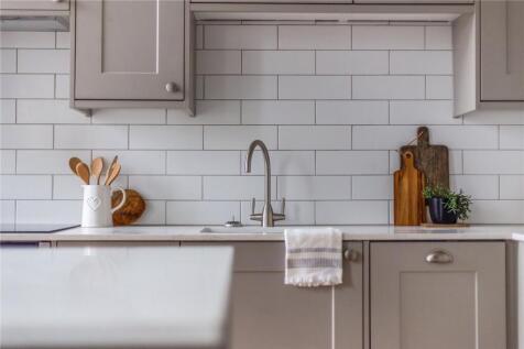 Kitchen Feature