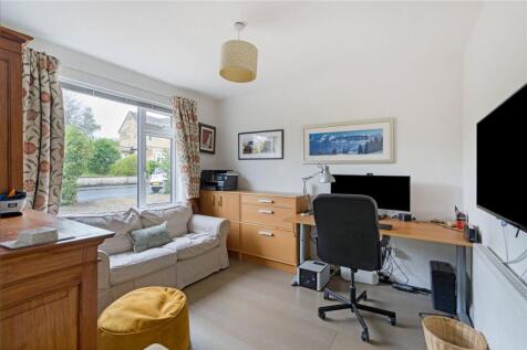 Bedroom/Office