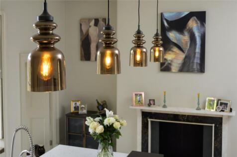 Kitchen Feature