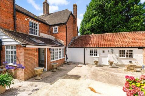 Rear Courtyard