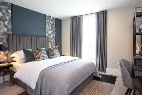 Show Apartment