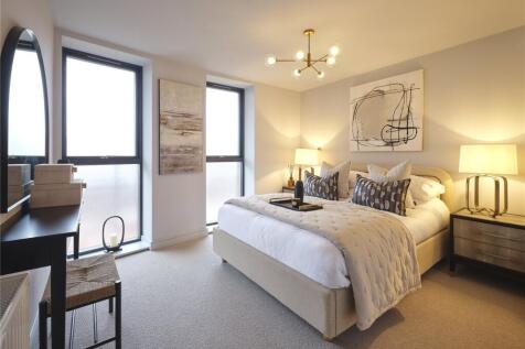 Show Apartment