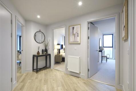 Show Apartment