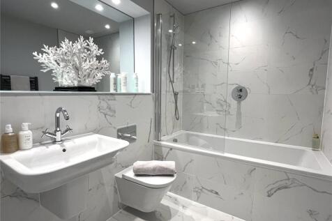 Show Apartment
