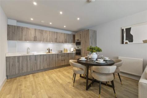 5202 Show Apartment