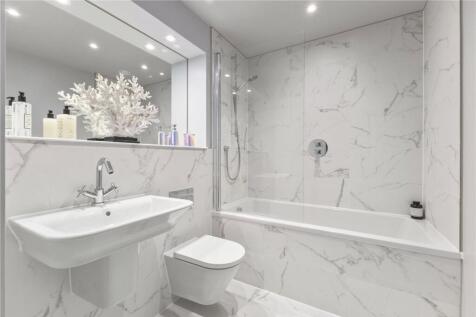 5202 Show Apartment