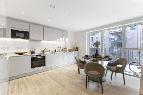 Show Apartment