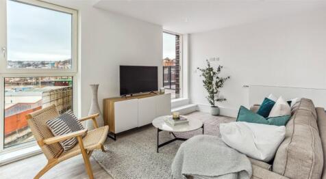 Show Apartment