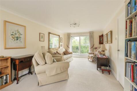 Sitting/Bedroom