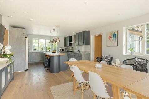 Kitchen Main