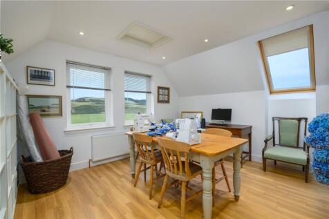 Studio / Cinema Room
