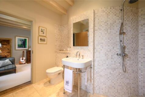 En Suite 1