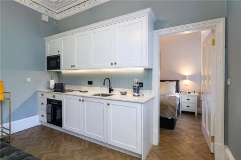 Kitchen/Living Room