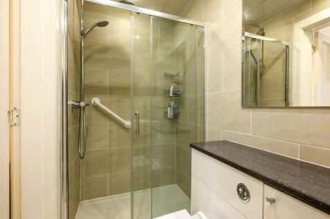 En Suite 1