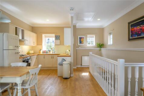 Living Room/Kitchen