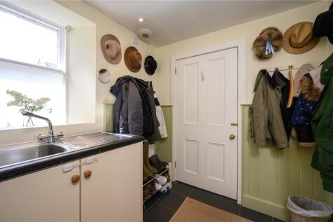 Boot / Shower Room