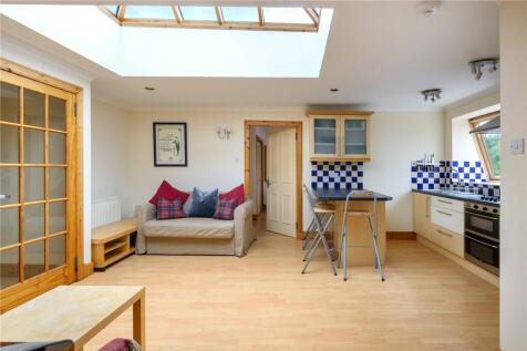 Living Room/Kitchen